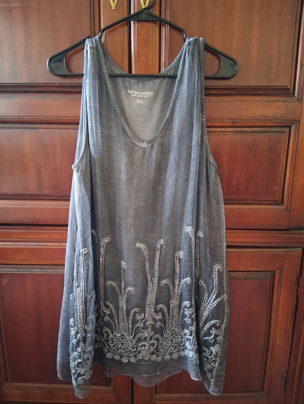 Soft Surroundings Blue-Gray Embroidered Sleeveless Tank